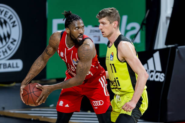 无从防守 无从防守